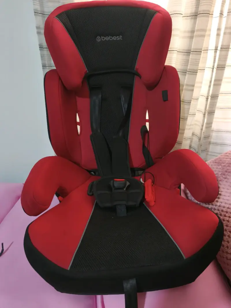 Silla de auto Bebesit roja - 1