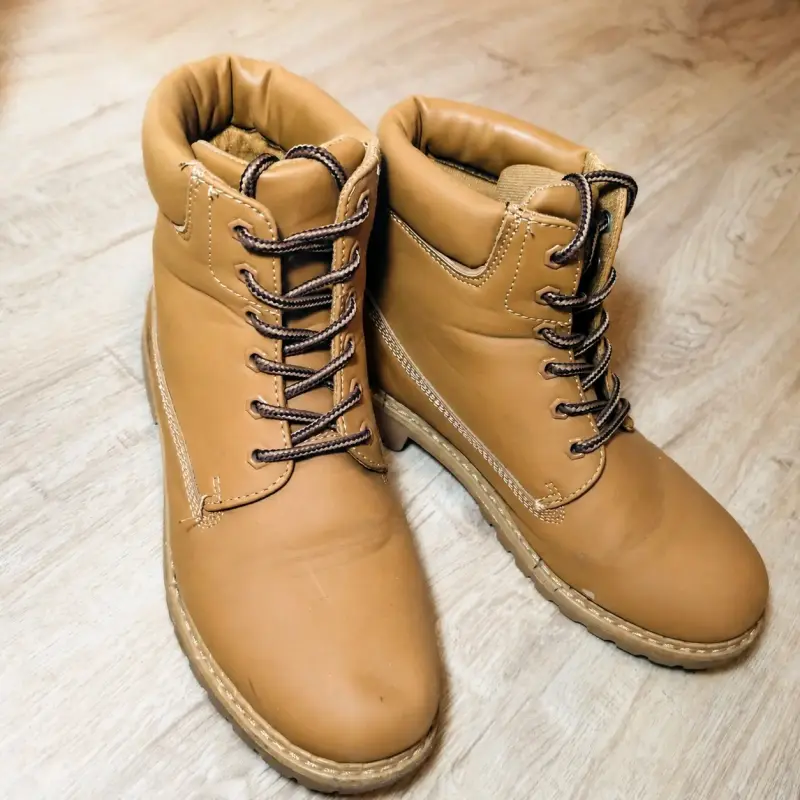 Botas estilo Outdoor color camel – Talla 40 - 2