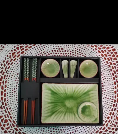 Set de sushi para 2 personas - miniatura 1