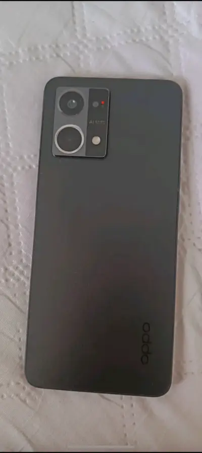 Smartphone Oppo negro - miniatura 1