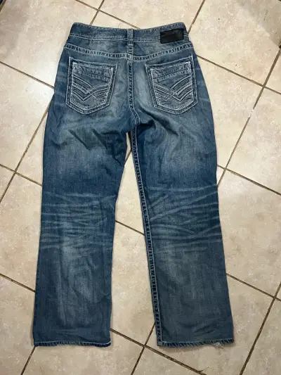 Jeans azules desgastados hombre - miniatura 2
