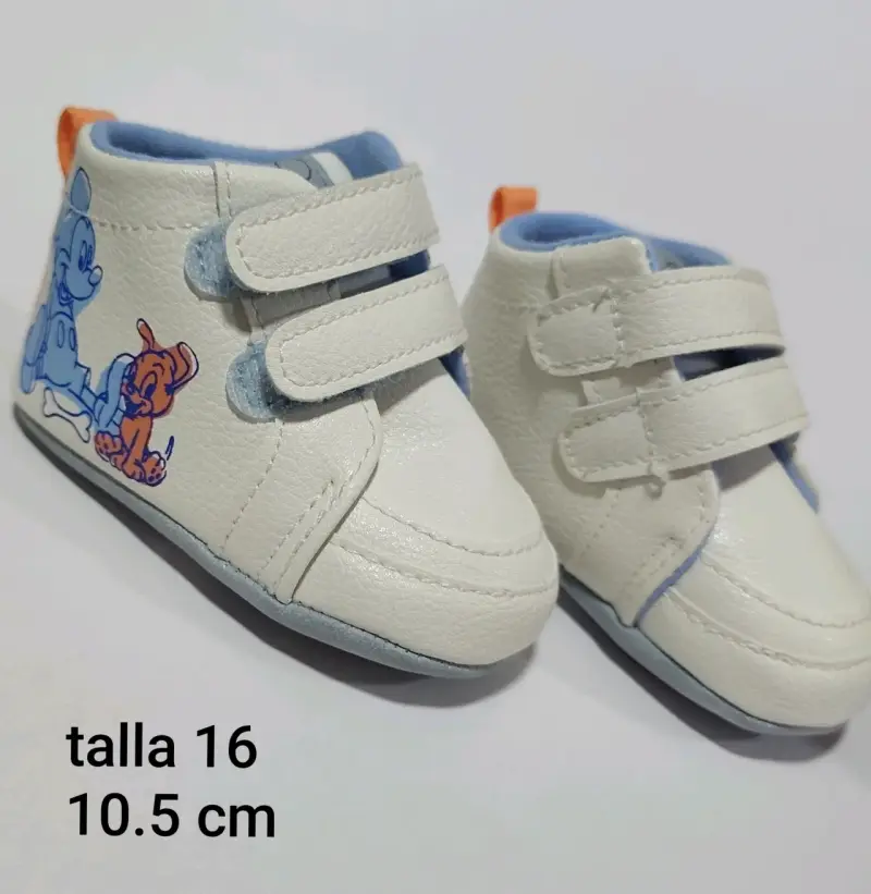Zapatos bebé con estampado