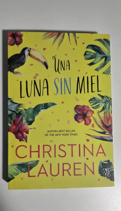 Libro 'Una luna sin miel' - miniatura 1