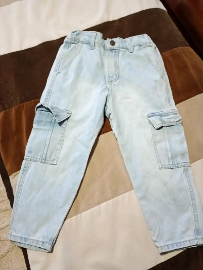 Pantalones de mezclilla claros - 2