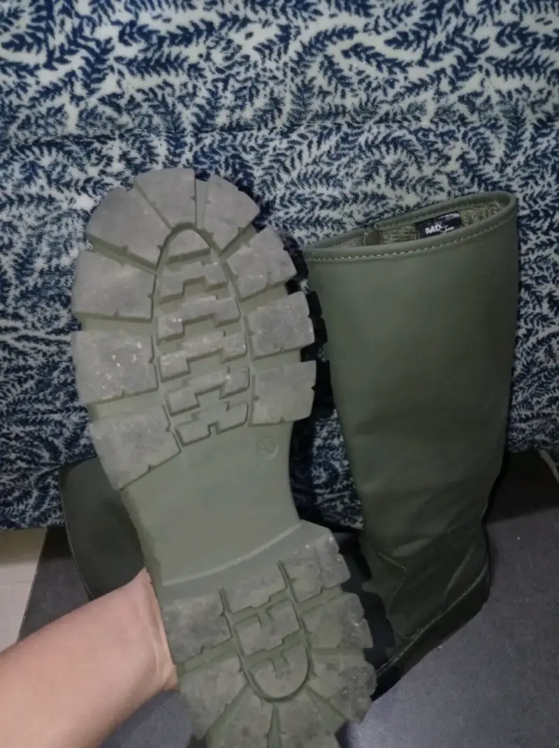Botas largas color verde - 4