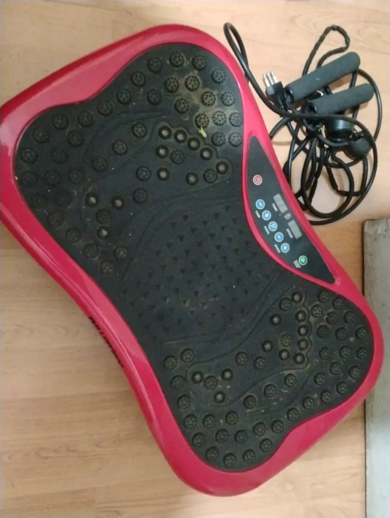 Plataforma vibratoria roja