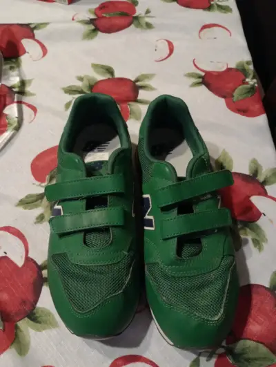 Zapatillas verdes para niños - miniatura 2