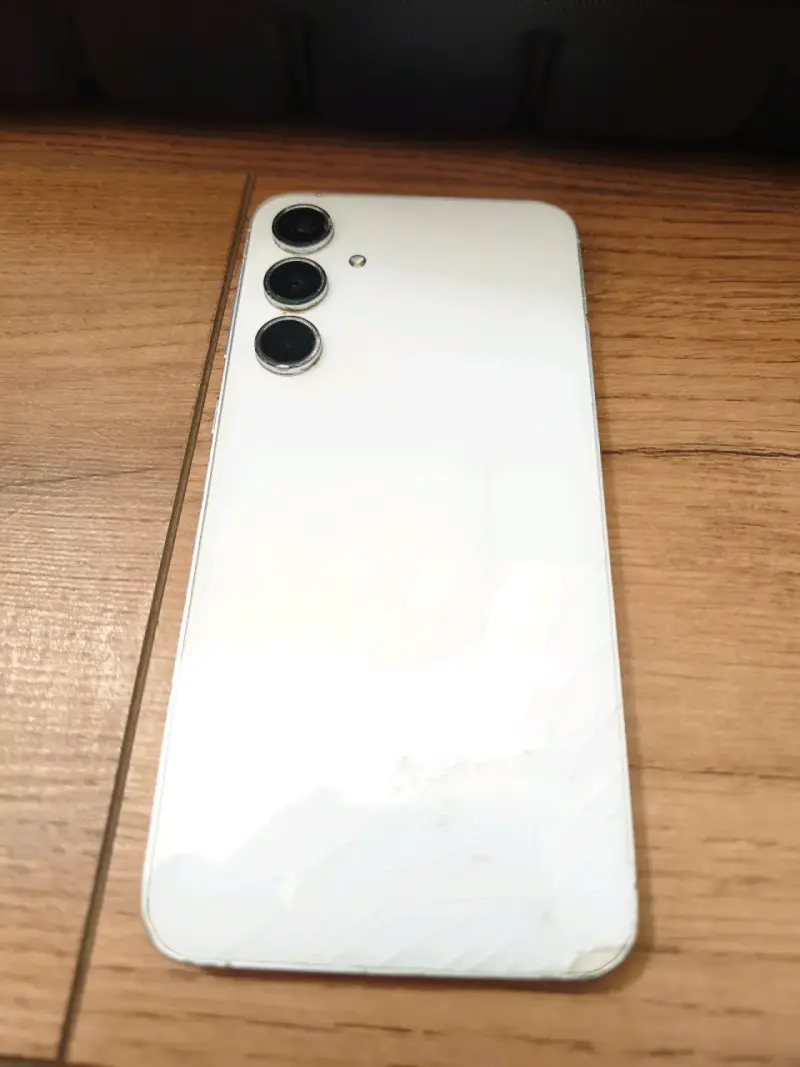 Smartphone usado en buen estado - 2