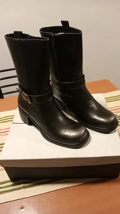 Botines negros de mujer - miniatura 4