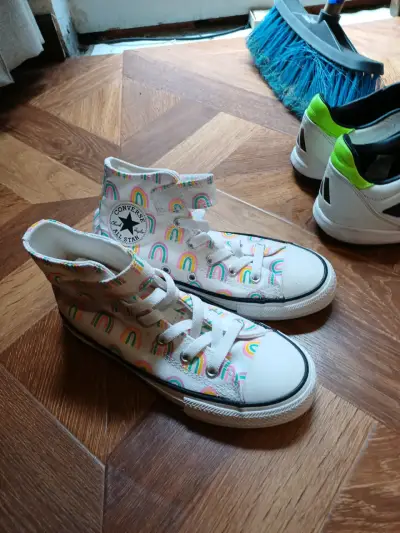 Zapatillas Converse arcoíris - miniatura 2