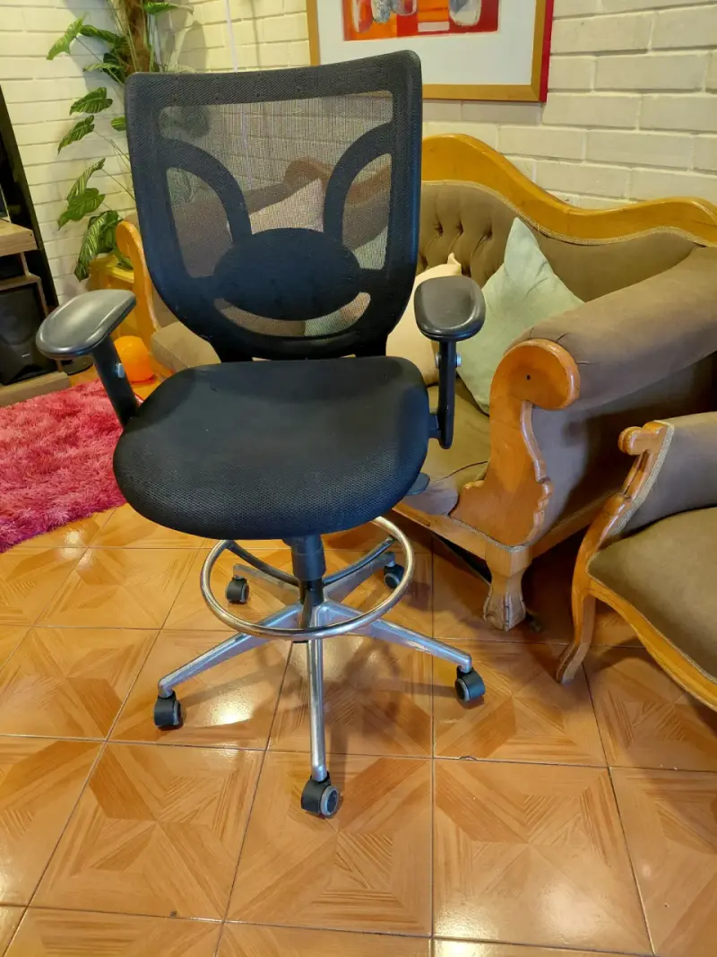 Silla de oficina ergonómica - 3