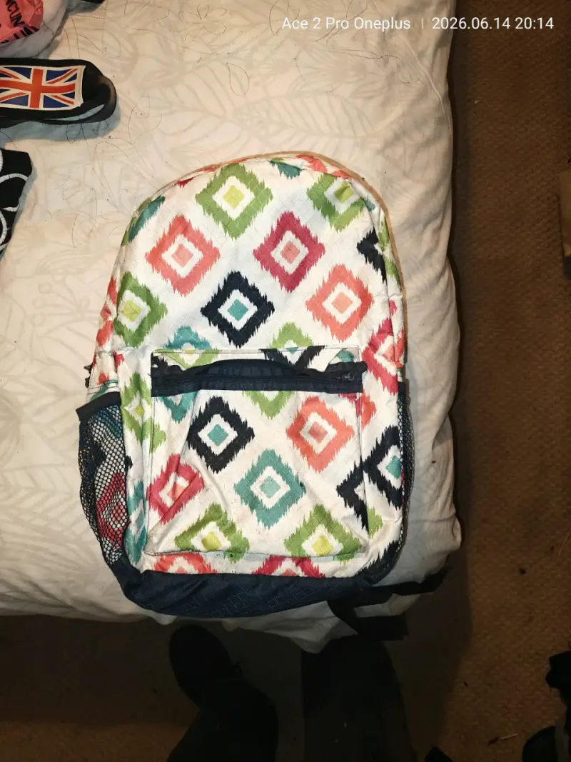 Mochila estampada colorida
