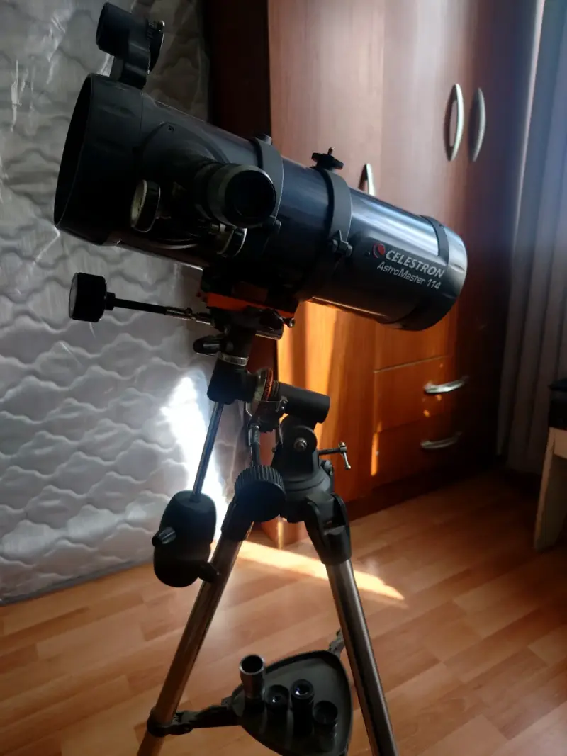 Telescopio Celestron astromaster 114eq - 2