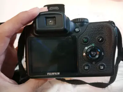 Cámara Fujifilm compacta - miniatura 3
