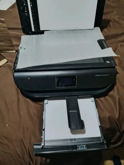 impresora multifuncional HP DeskJet Ink Advantage - miniatura 4