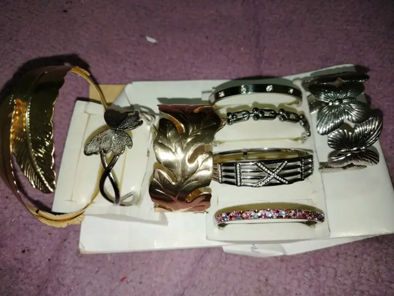 Set de pulseras variadas - 2