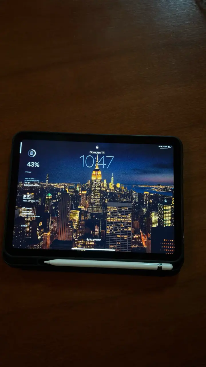 iPad 10 Wifi 64GB Blue + Apple Pencil primera gene - 3
