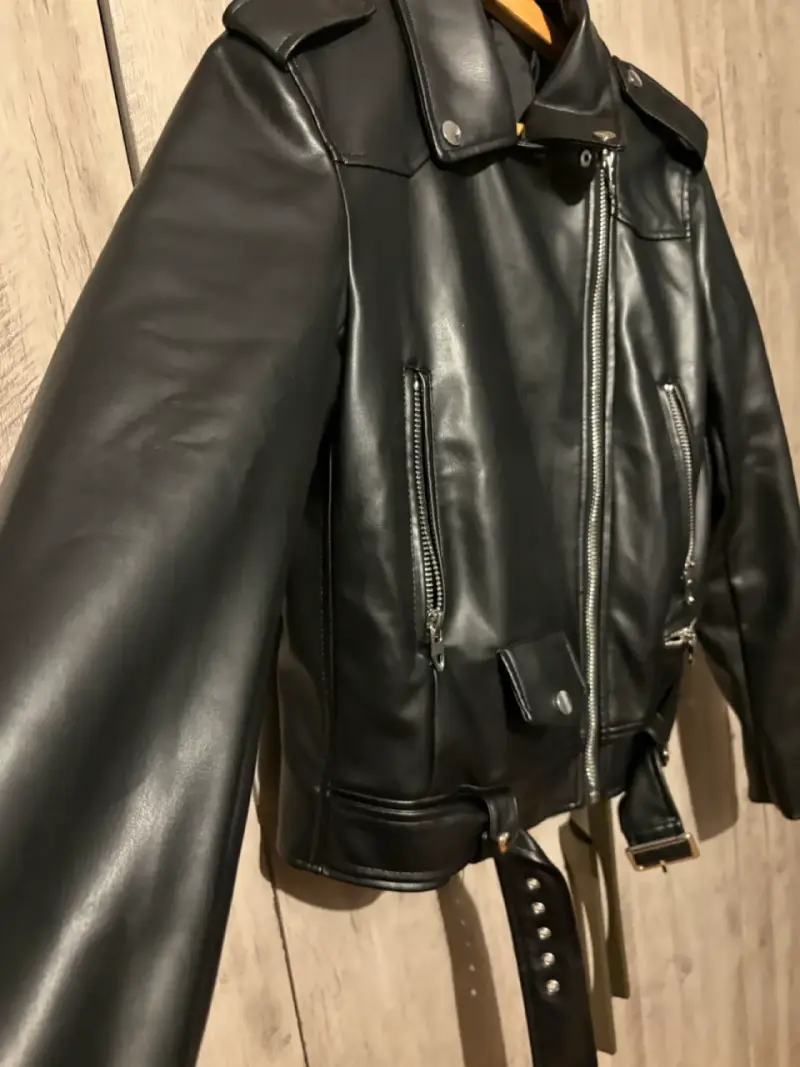 Chaqueta de cuero negra - 2