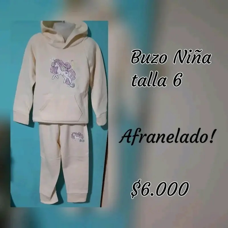 Buzo niña unicornio talla 6