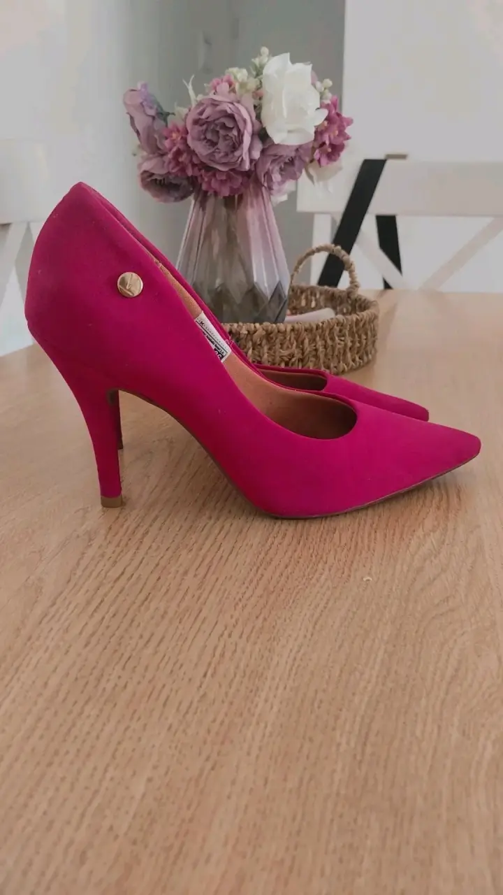 Zapatos de tacón fucsia