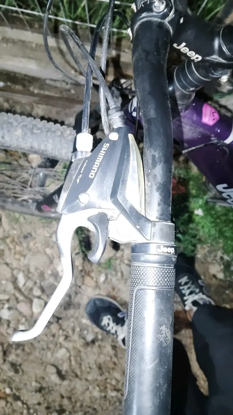 Bicicleta Jeep morada montaña - 3