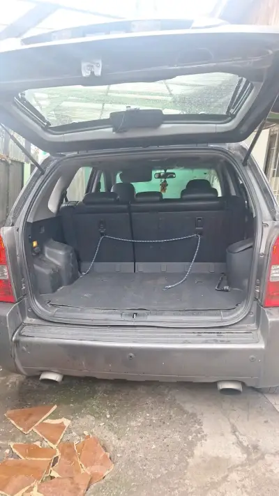 Hyundai Tucson 2.0 diesel 2009 - miniatura 5