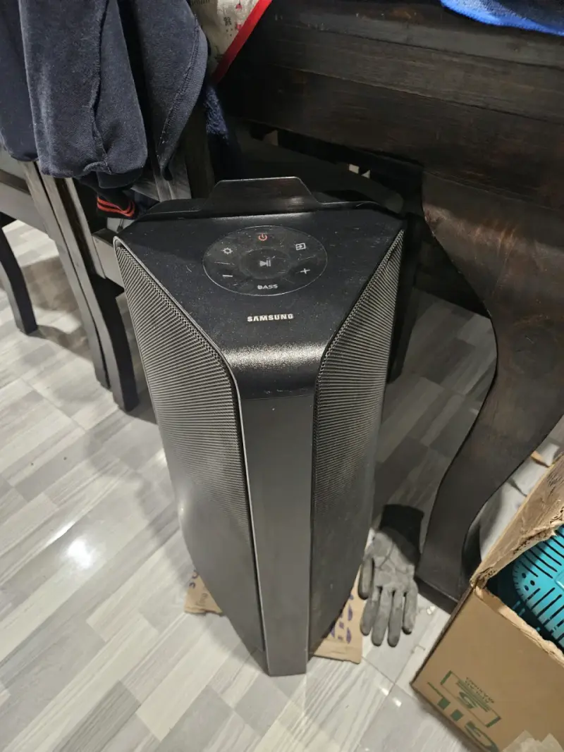 Parlante Samsung potente