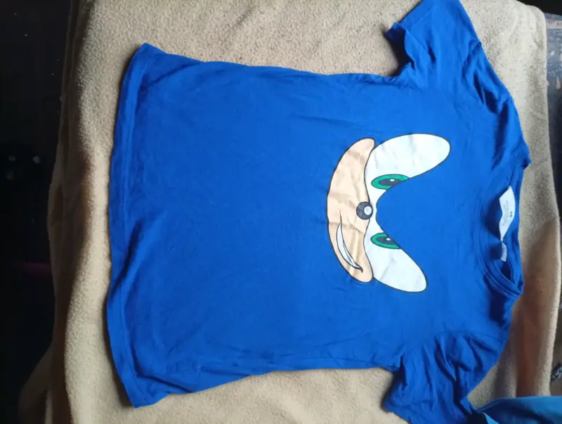 Polera infantil con diseño de tiburón super heroes - 6