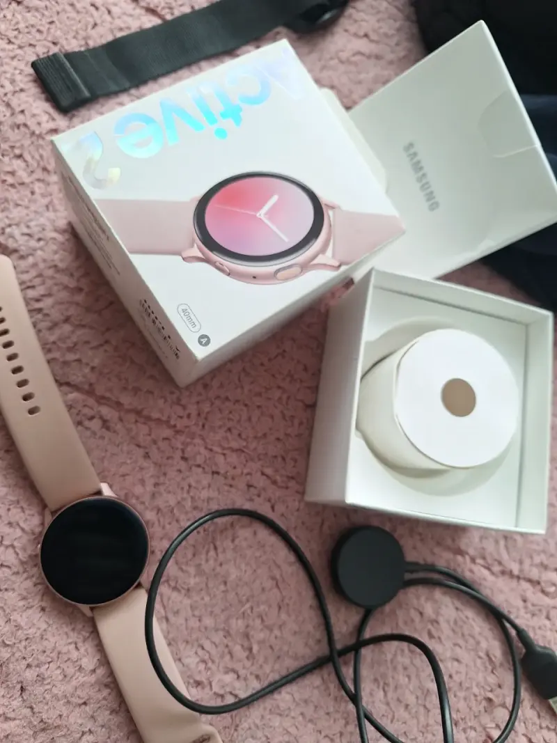 Smartwatch Samsung Active 2 rosado - 1