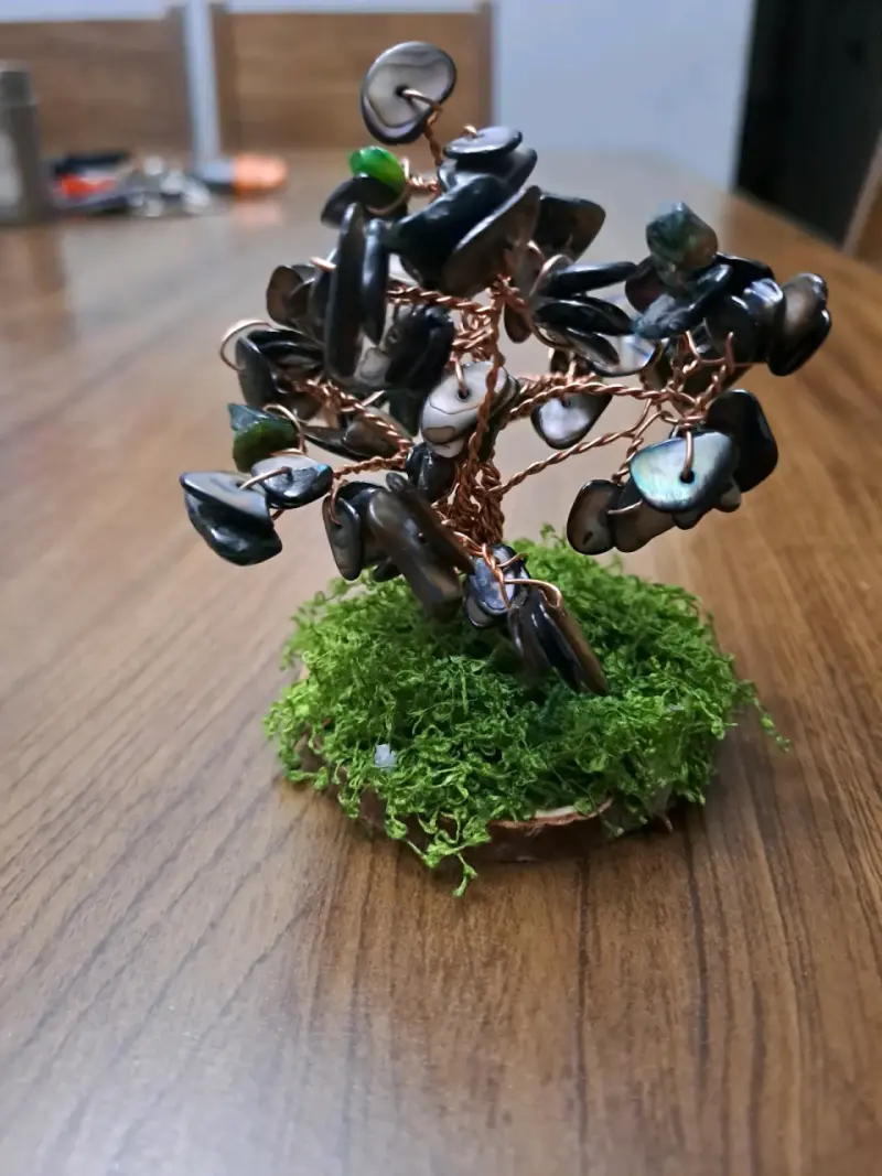 Árbol de gemas decorativo - 1