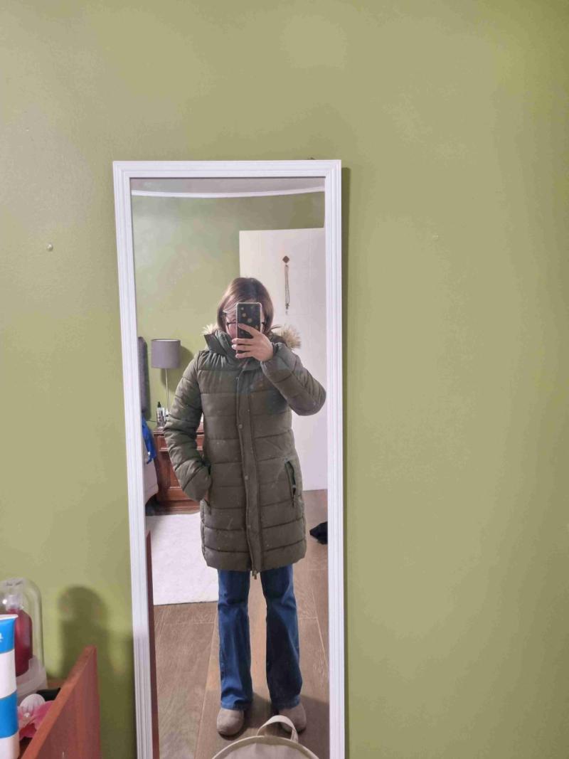 Parka verde con capucha - 1