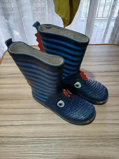 Botas de lluvia para niño - miniatura 2