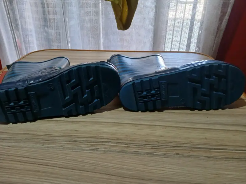 Botas de lluvia para niño - 4