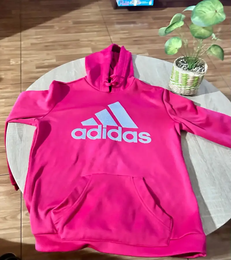 Polerón rosa Adidas con capucha - 2