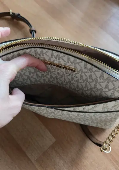 Cartera Michael Kors blanca - miniatura 3