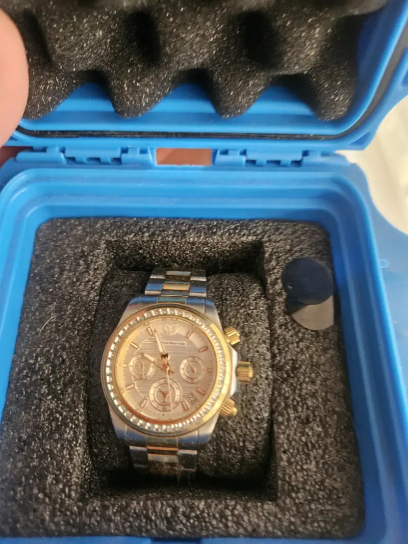 Reloj de lujo en estuche - 2