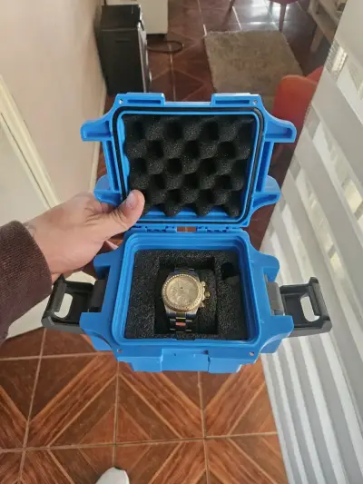 Reloj de lujo en estuche - miniatura 5