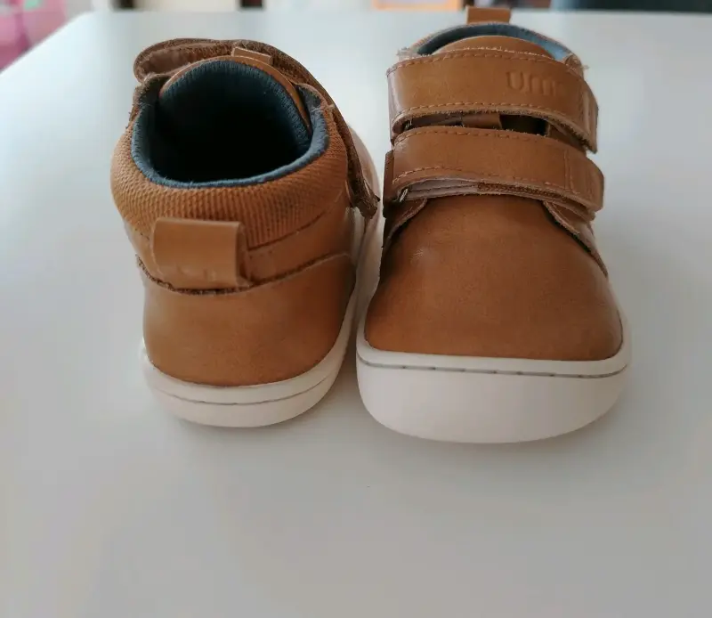 Zapatos infantiles marrones - 2