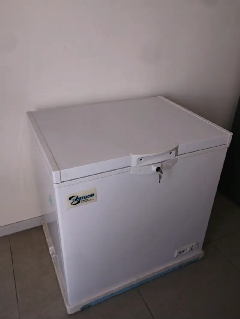 Congelador Calvac 227L - 5