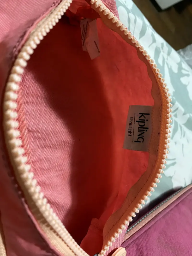 Estuche Kipling Modelo Freedom Rosado - 3