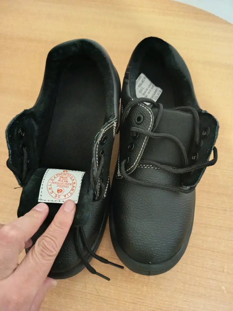 Zapatos negros de seguridad - 3