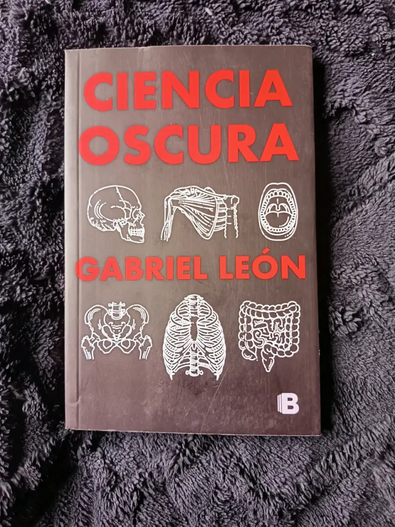 Libro Ciencia Oscura Gabriel León - 1