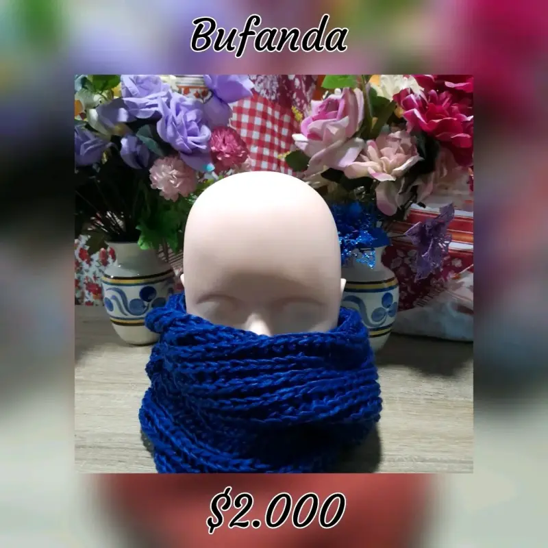 Bufanda tejida azul