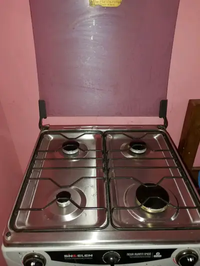 Cocina a gas 4 quemadores - miniatura 2