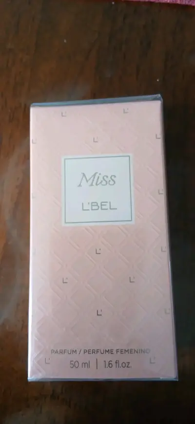 Perfumes - miniatura 6