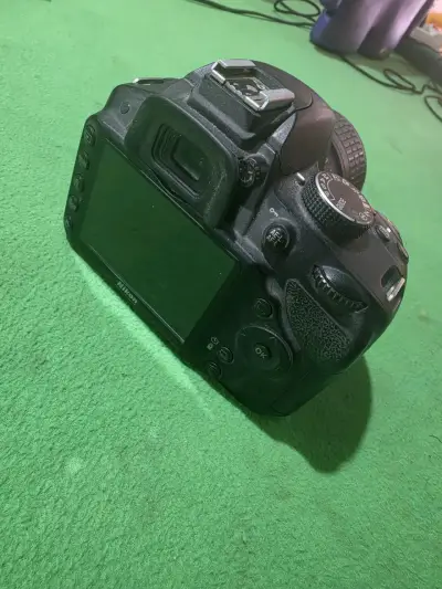 Nikon D3200  con accesorios - miniatura 3