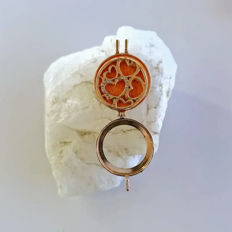 Dije circular fantasía dorado