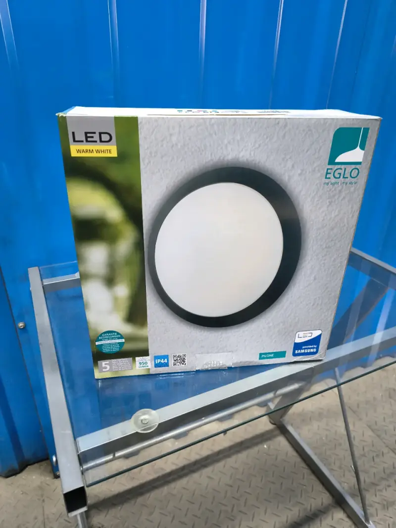 Plafón LED calido Eglo nuevo