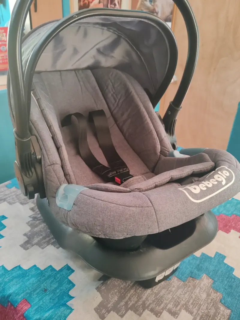 Silla de auto Bebeglo gris - 5