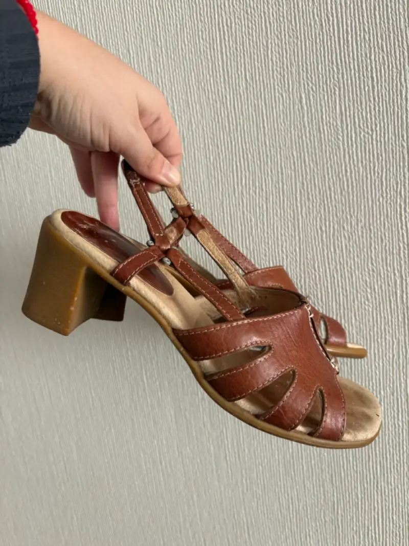 Sandalias de cuero marrón 16 hrs - 2